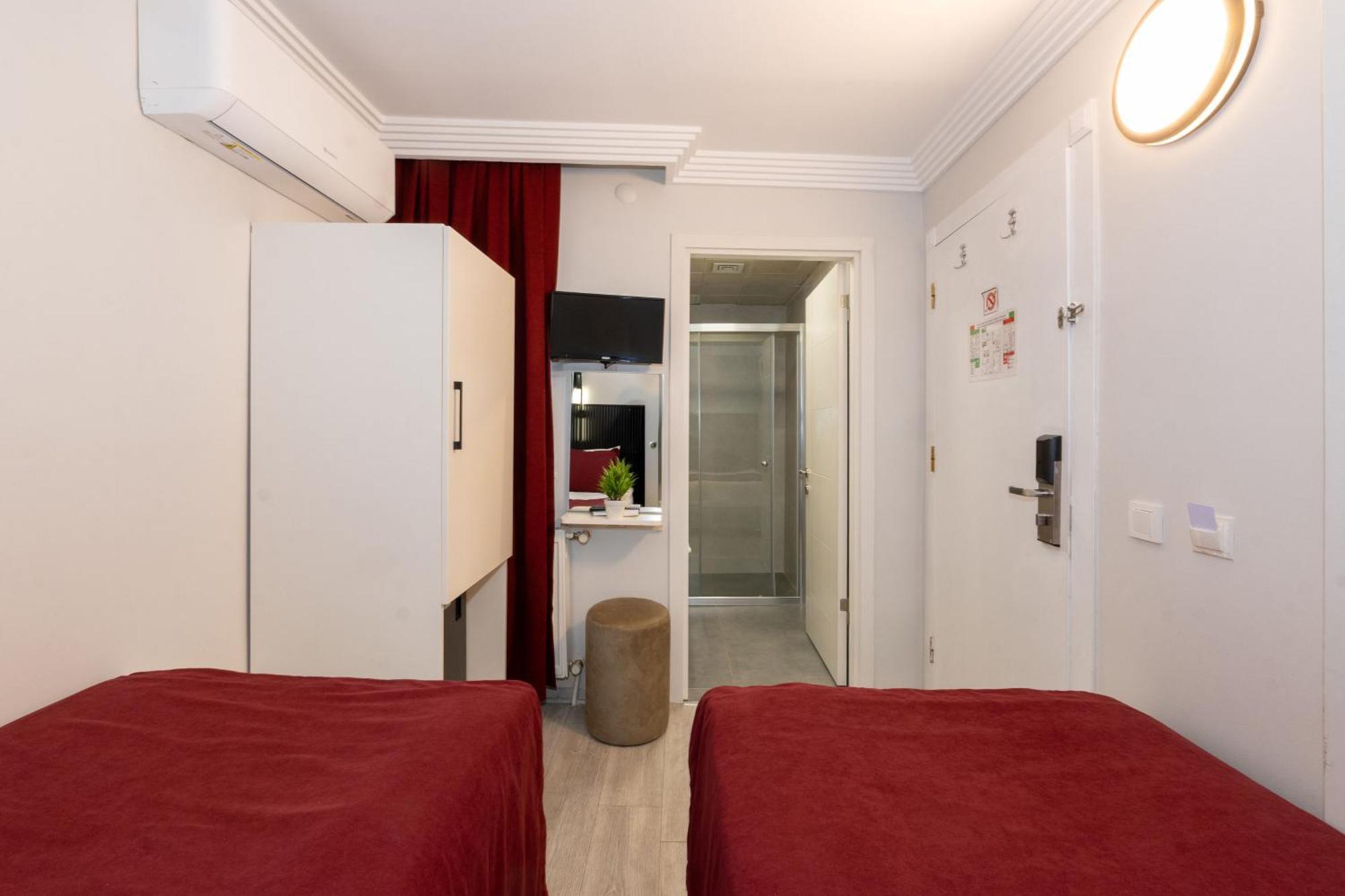 Otel Istanbul Holiday Hotel
