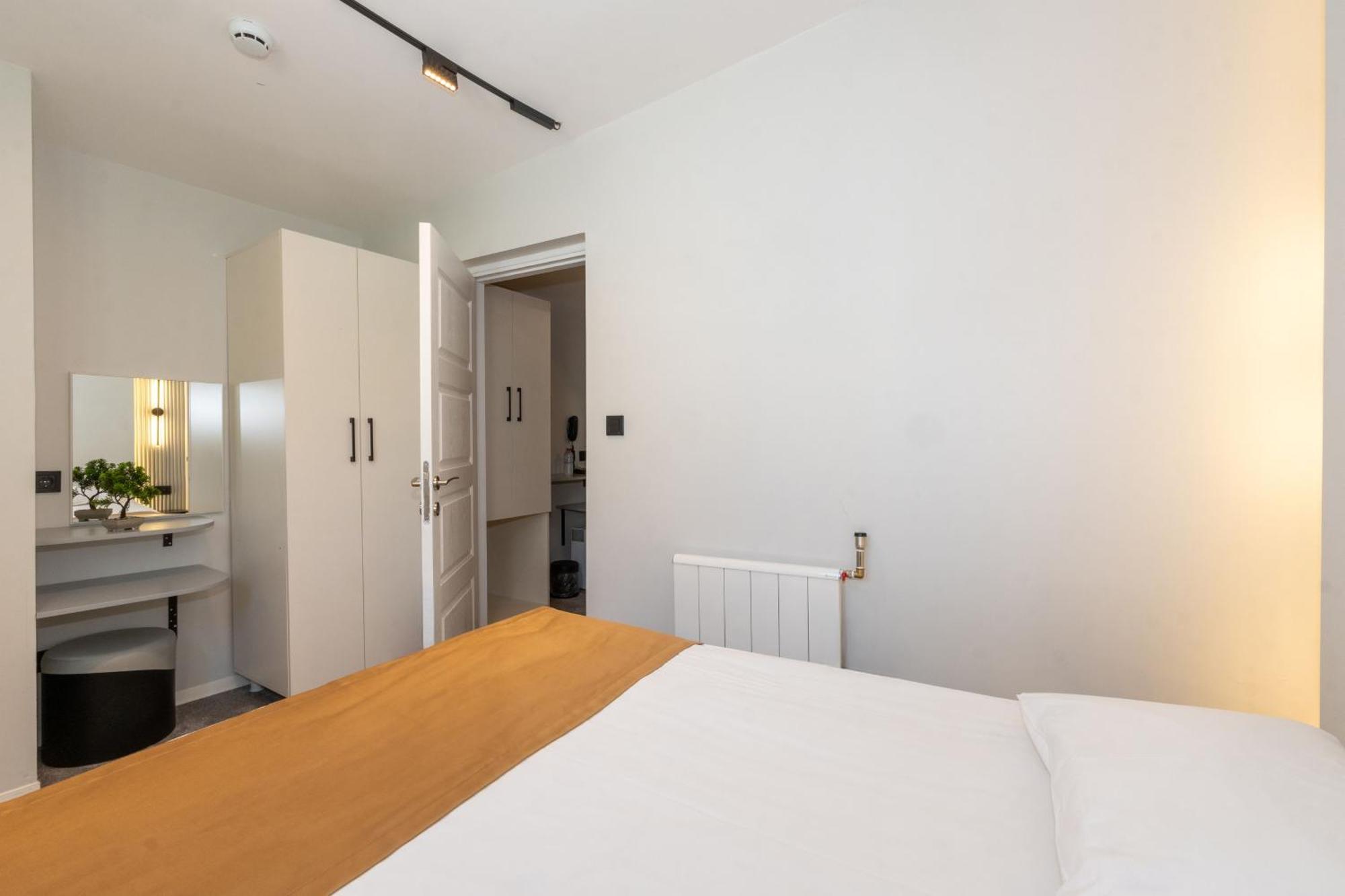 Istanbul Holiday Hotel Hotel